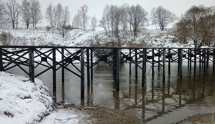 Свайные мосты: надежное решение для преодоления водных преград в Воткинске от 57123 руб